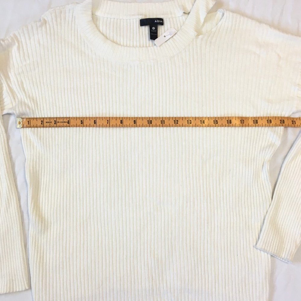 Aqua Ribbed Shoulder Cutout Sweater - Picture 2 of 5